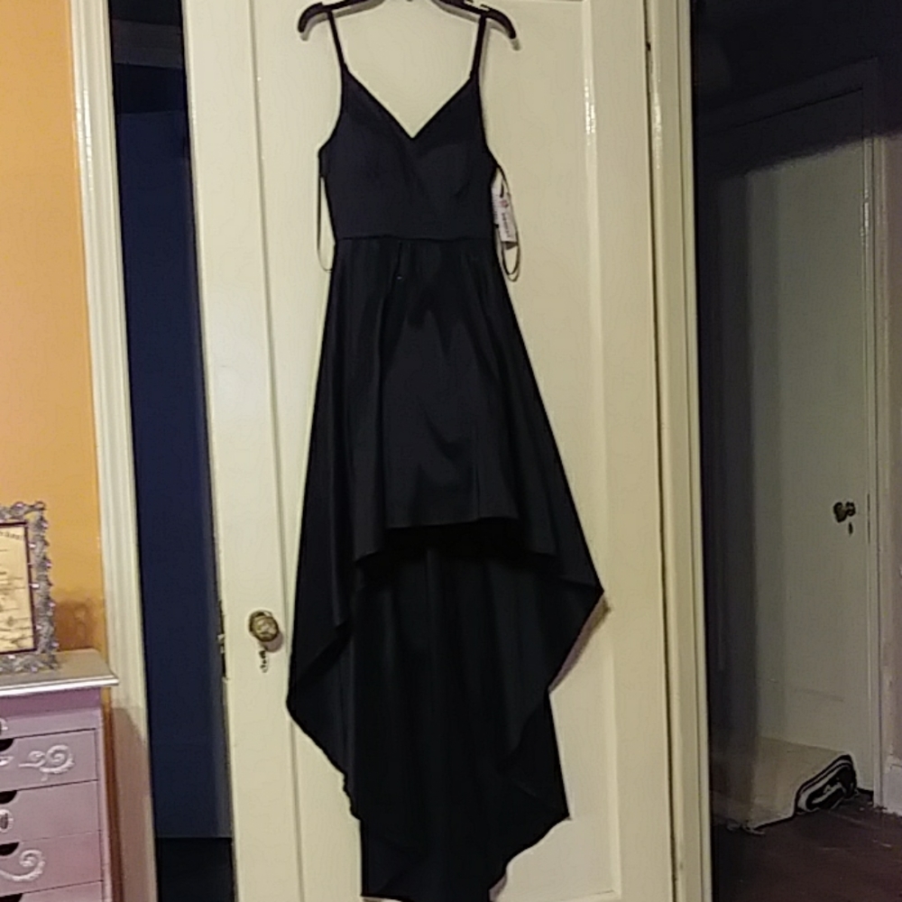 Black High-Low Evening Dress with V-Neck